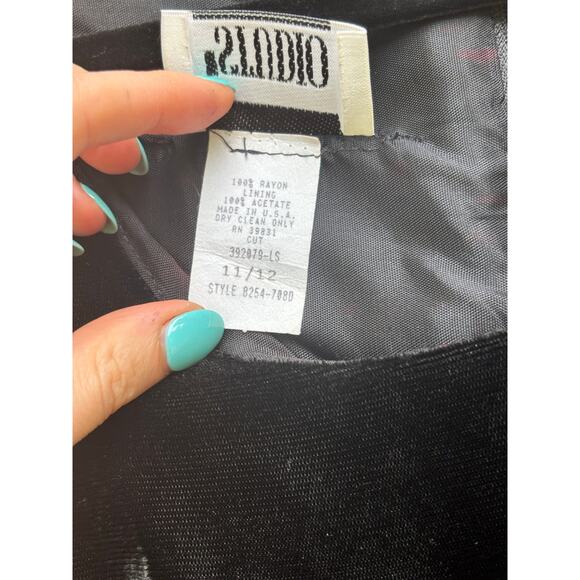 Vintage 1980s CFTC Studio Black Velvet Mini Dress LBD AS IS - Picture 6 of 11